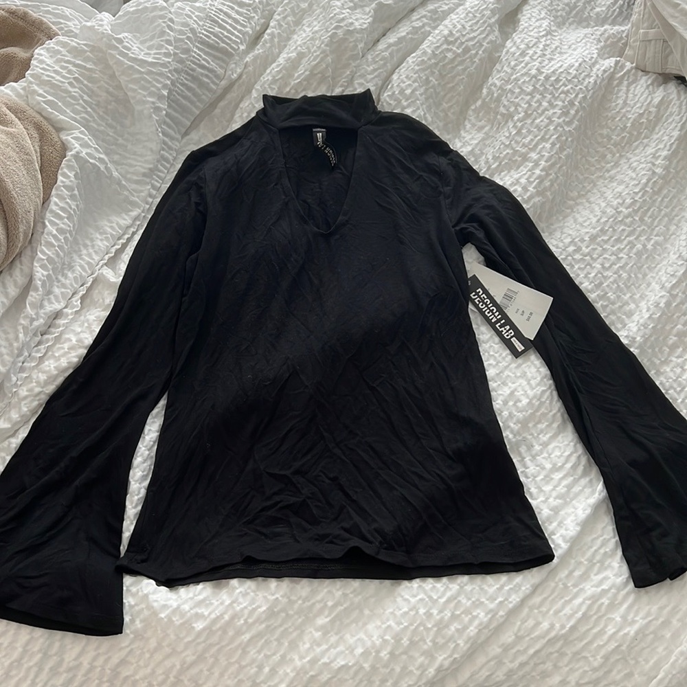 NWT BLACK Design Lab black choker blouse